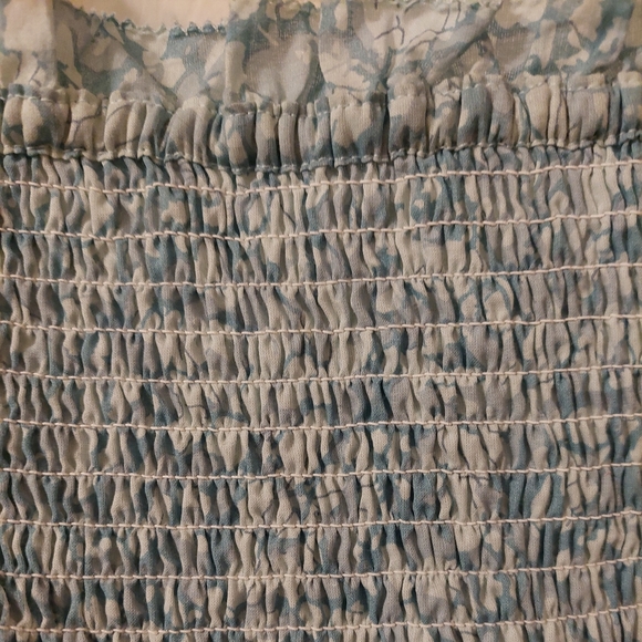 Top - Picture 4 of 4